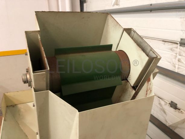 Máquina Eletrónica Escolher Rolhas · Sistema Alimentação