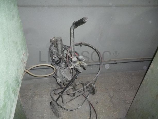 Cabine de pintura + bombas de mexer