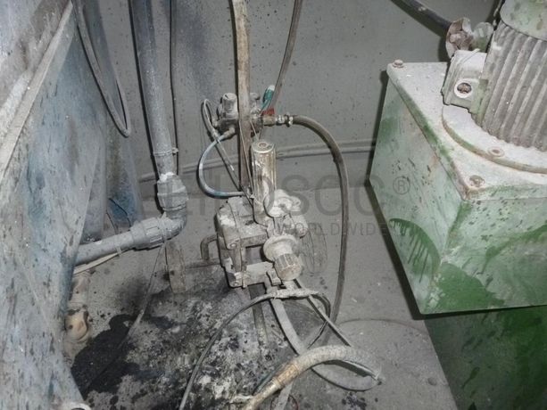 Cabine de pintura + bombas de mexer