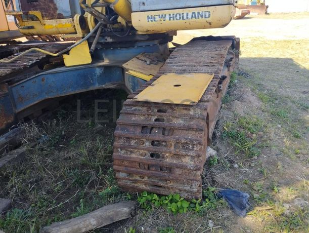 Giratória New Holland, ·