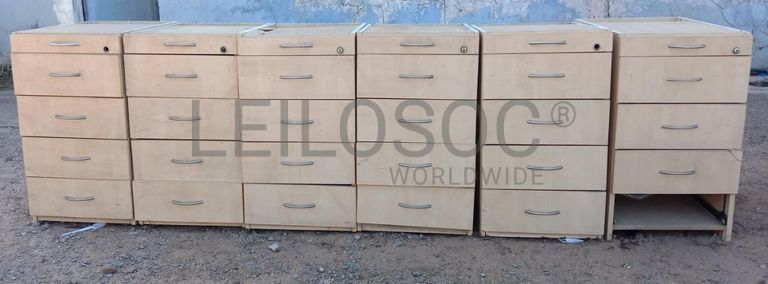 Mobiliário de escritório ·