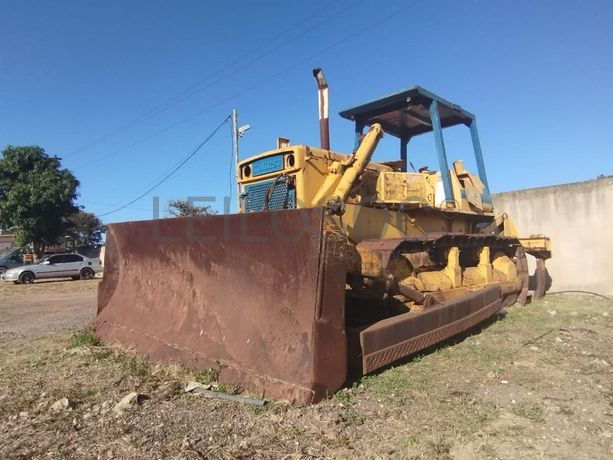 Buldozer Komatsu D60E-6 ·