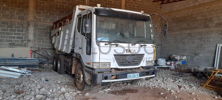 Camião TATA Nexus ·