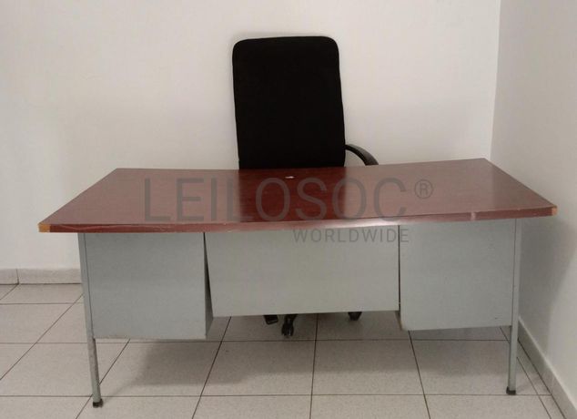 Mobiliário de Escritório ·