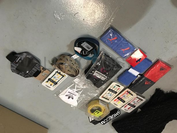 Carteiras + Produtos de Higiene + Acessórios Desporto