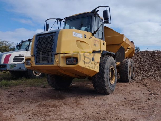 Dumper  BELL B30D 6x6 HP ·