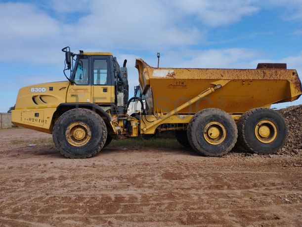 Dumper  BELL B30D 6x6 HP ·
