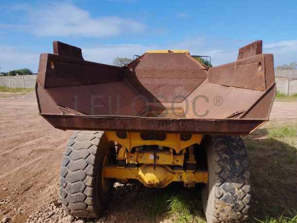 Dumper  BELL B30D 6x6 HP ·