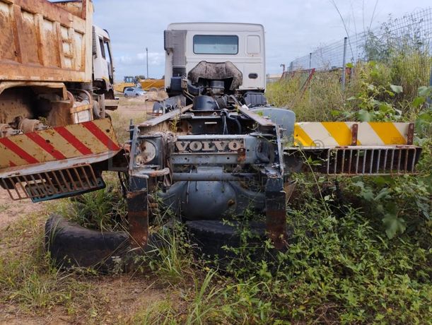 Camião Volvo FL12 Intercooler ·
