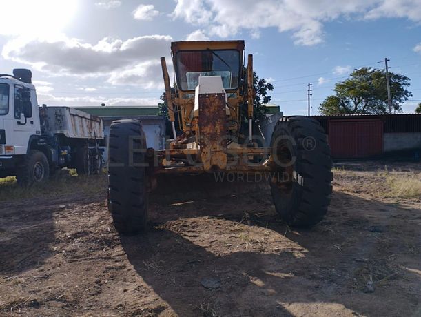 Niveladora caterpillar ·