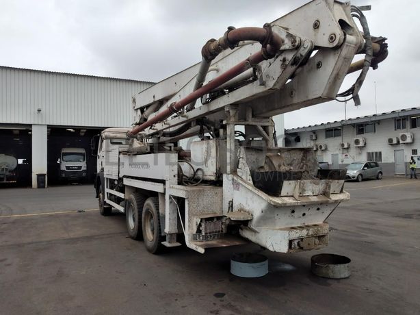 Autobomba de Betão (32M) MERCEDES-BENZ 2631-PUTZ 33/29 90M · Viana