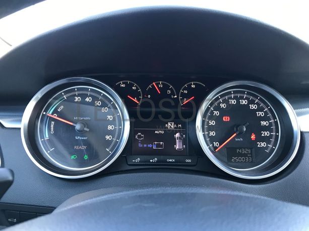 Peugeot 508 2.0HDI RXH Hybrid4 · Ano 2012