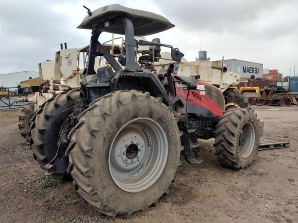 Trator Agrícola · Viana