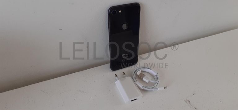 Telemóvel  Iphone 8 64GB