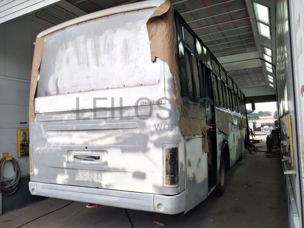 Autocarro TATA de 60 a 69 Lugares  · Viana