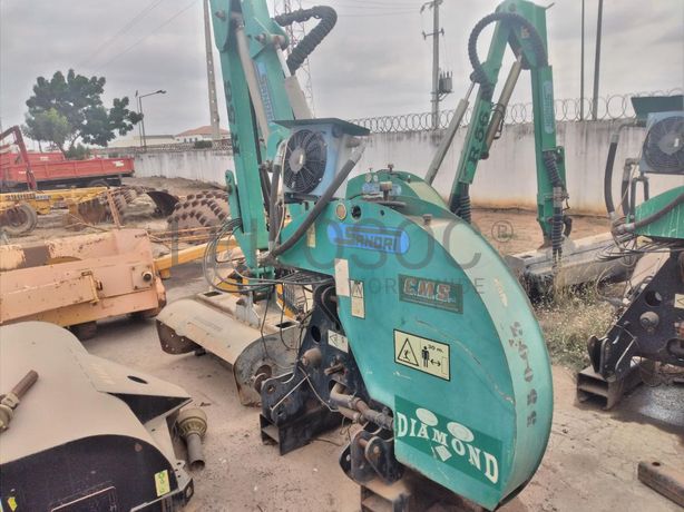 Roçadeira SANDRI B865  · Viana