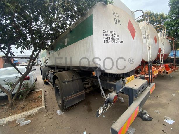 Camião Cisterna Mercedes-Benz · Belas