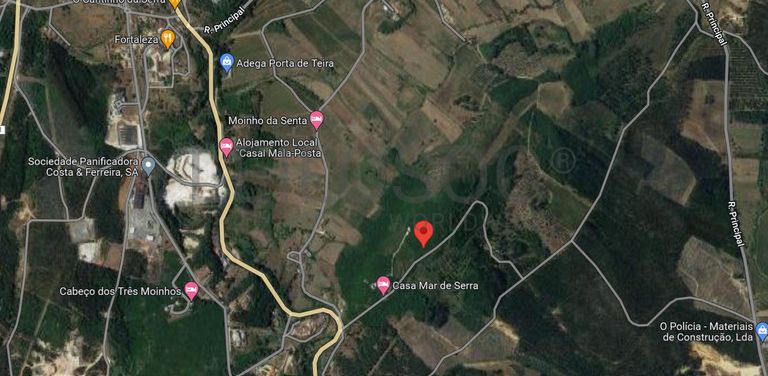 1/2 de Casa de arrecadação + Terreno · Rio Maior, Santarém