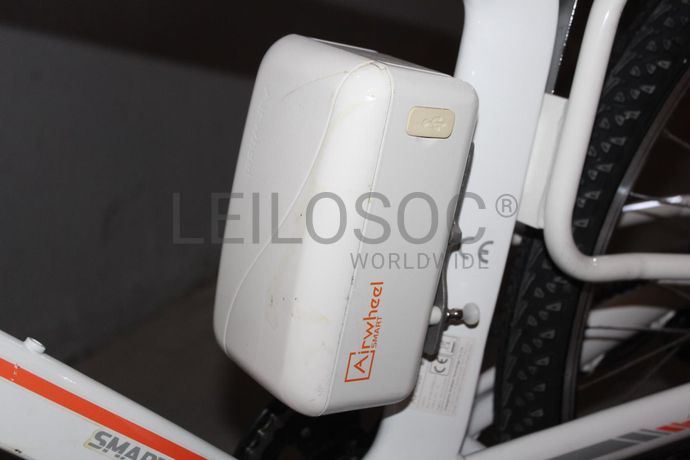 Bicicleta elétrica 'Airwheel R8'