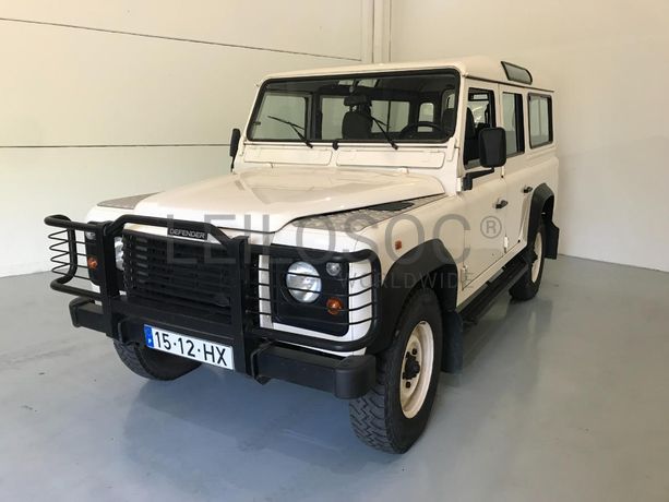 Land Rover Defender 110 300 TDi · 9 lugares · Ano 1997