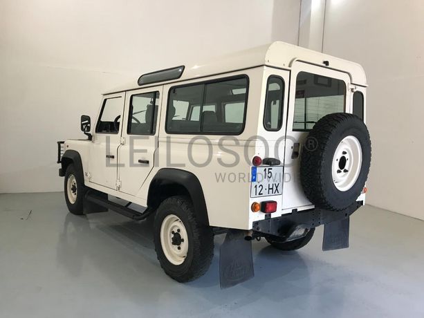 Land Rover Defender 110 300 TDi · 9 lugares · Ano 1997