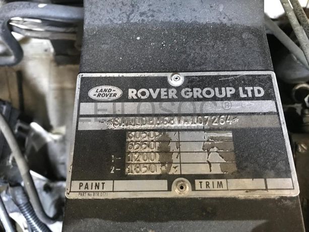 Land Rover Defender 110 300 TDi · 9 lugares · Ano 1997