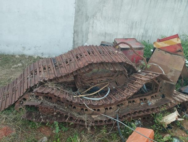 Esteiras para escavadeiras ·