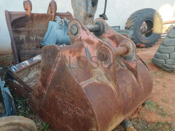 Balde para escavadeiras ·