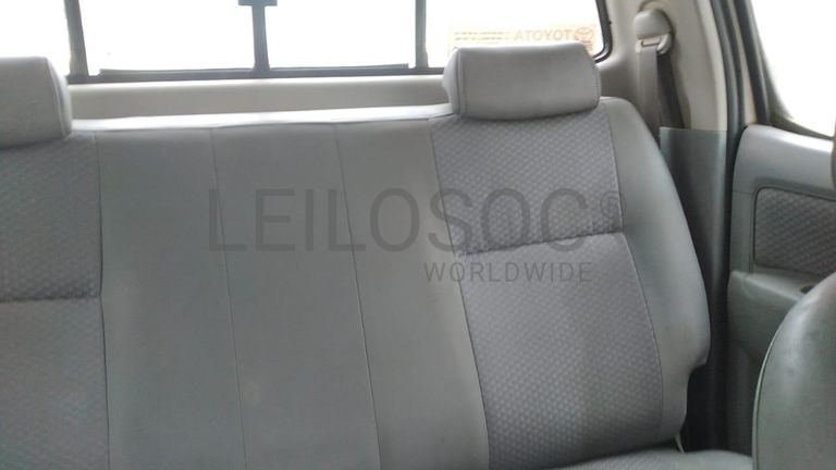 Toyota hilux D4D  ·