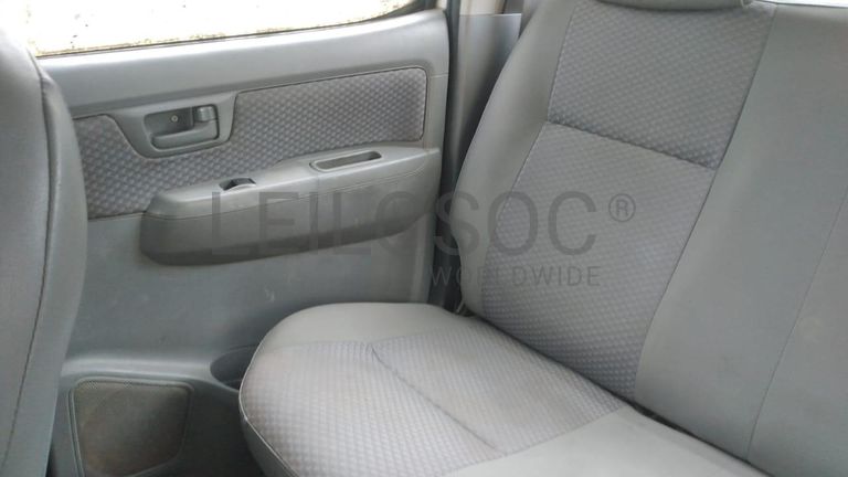 Toyota hilux D4D  ·