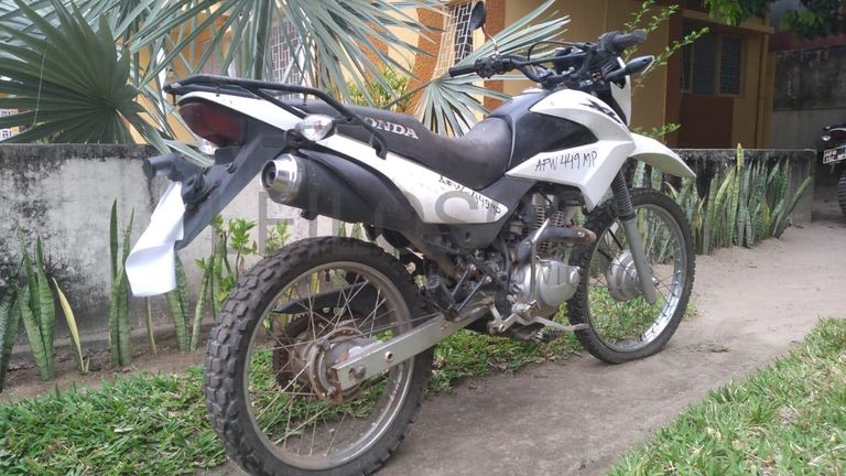 Honda XL125LEK ·