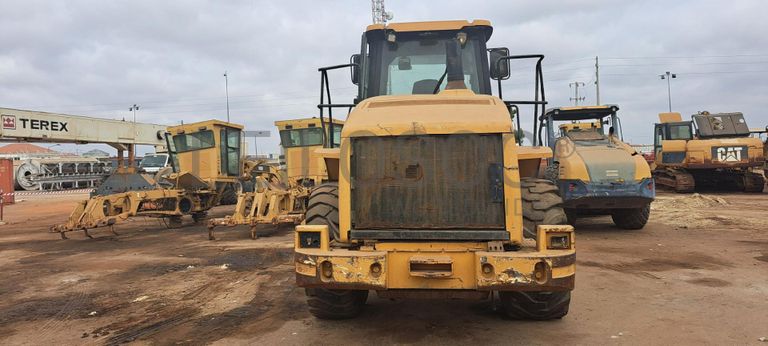 Pá Carregadora CATERPILLAR 950H  · Viana