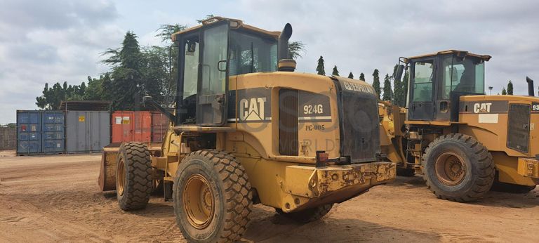 Pá Carregadora CATERPILLAR 924G · Viana