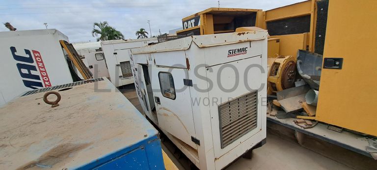 Gerador STEMAC 44 KVA · Viana