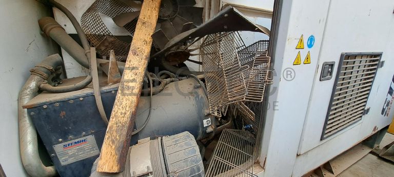 Gerador STEMAC 165 KVA · Viana