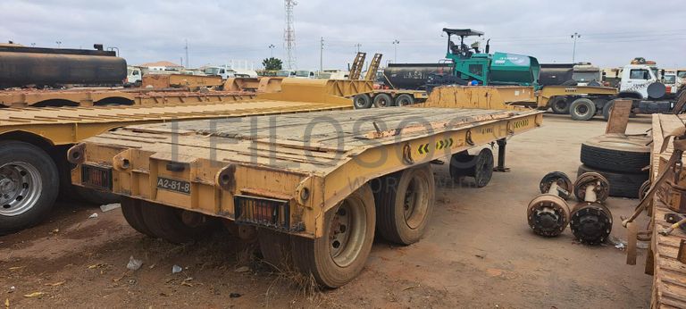 Porta Maquinas · Viana