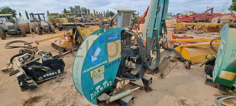 Roçadeira SANDRI B865  · Viana