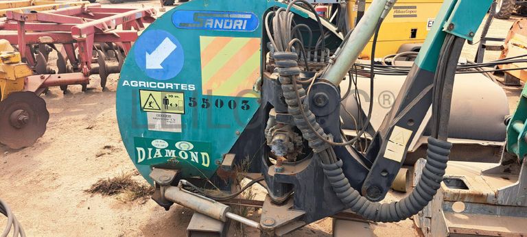 Roçadeira SANDRI B865  · Viana