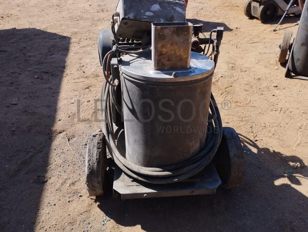 Lavadora de alta pressão ·