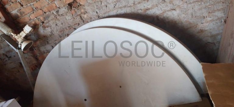 Pratos de  antena parabólica ·