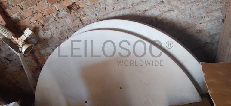 Pratos de  antena parabólica ·