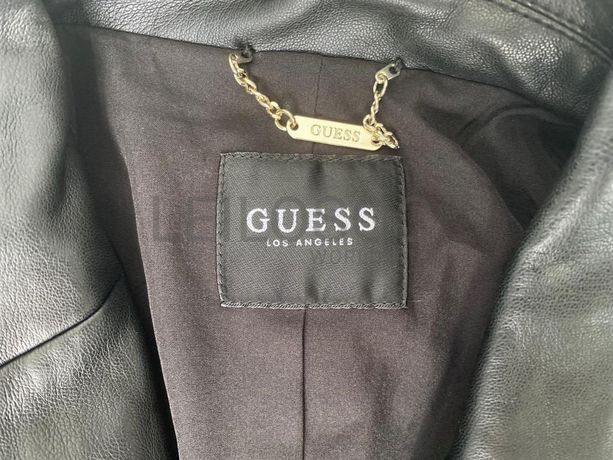 Casaco GUESS