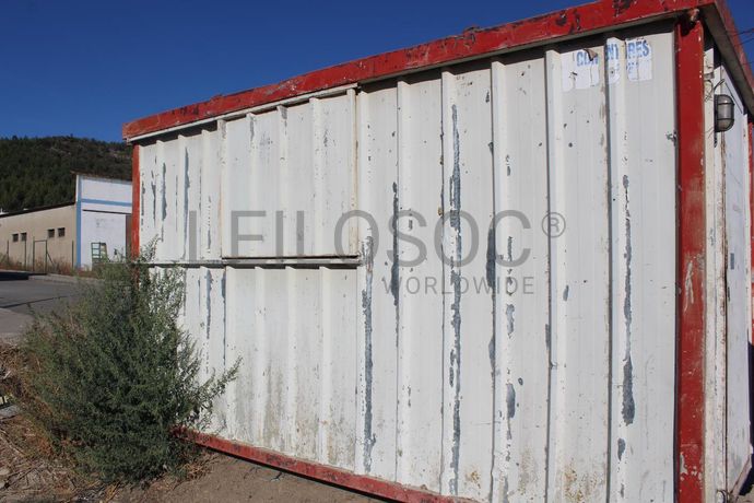 LEILÃO SUSPENSO · Contentor Ferramenteiro