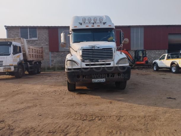 Freightliner Columbia