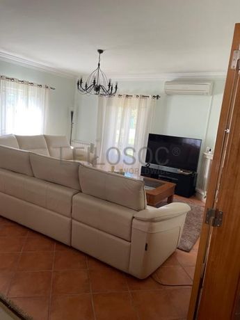 Moradia V4 · Setúbal