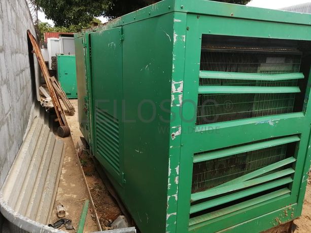 Gerador 380kva ·