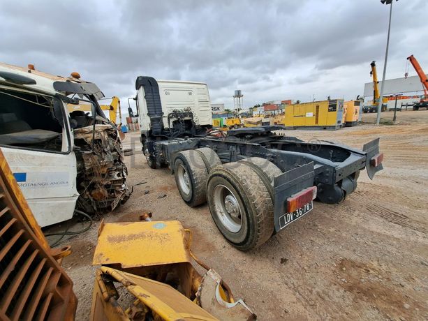 Camião Trator (6X4) VOLVO FM 12-36 · Viana