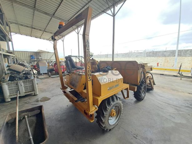 Dumper (4X4) ASTEL DV 2500/P · Viana