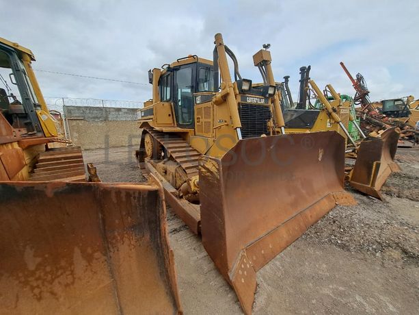 Bulldozer CATERPILLAR D6 R3 DS · Viana