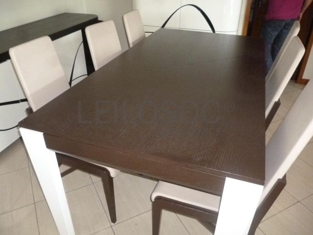 Mobília de sala de jantar